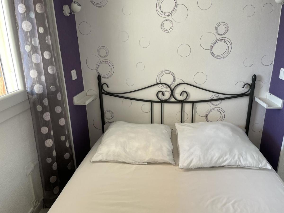 Bormes-Les-Mimosas - Appart 25M2 Avec Balcon - 4P ภายนอก รูปภาพ